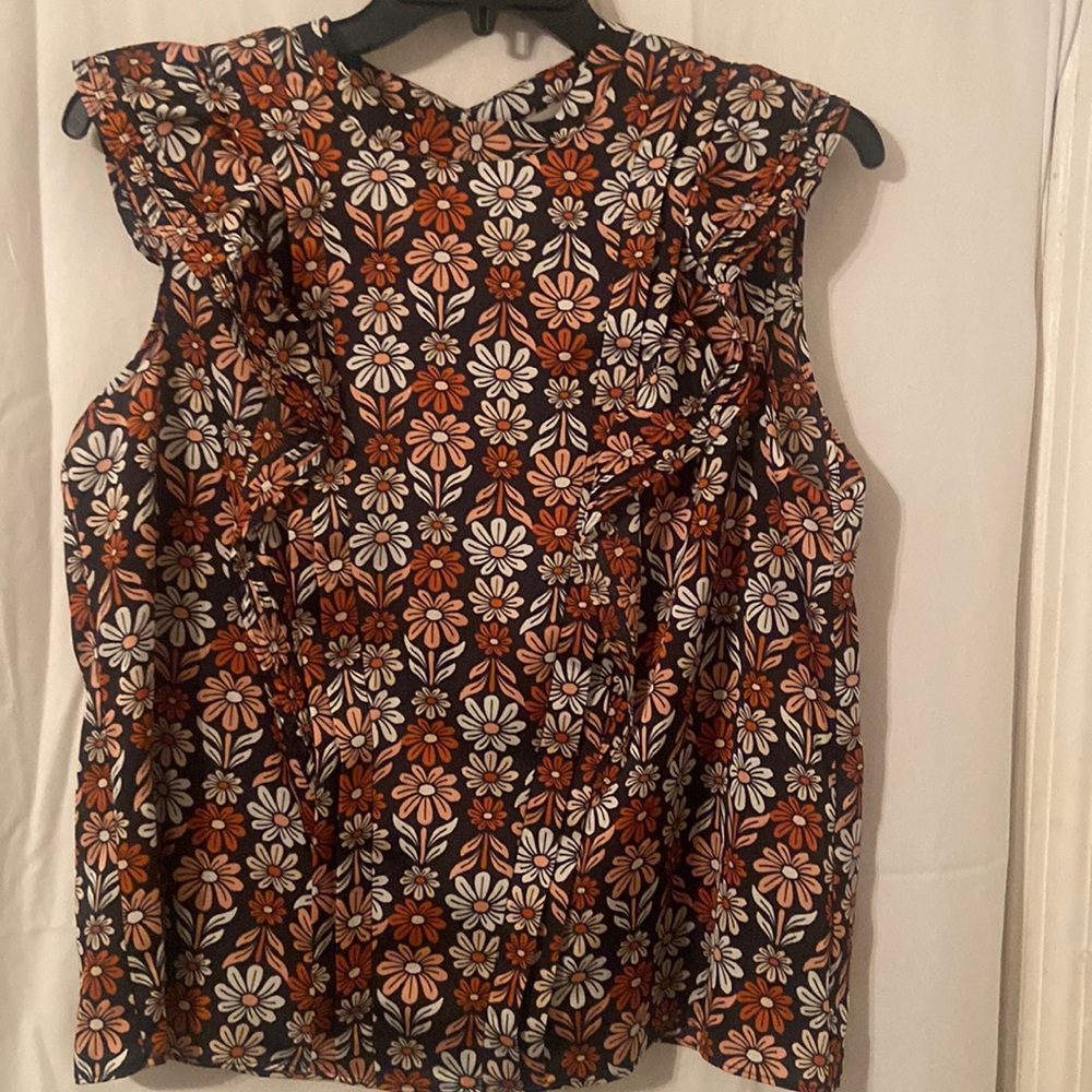 Short sleeve multicolored floral pattern blouse